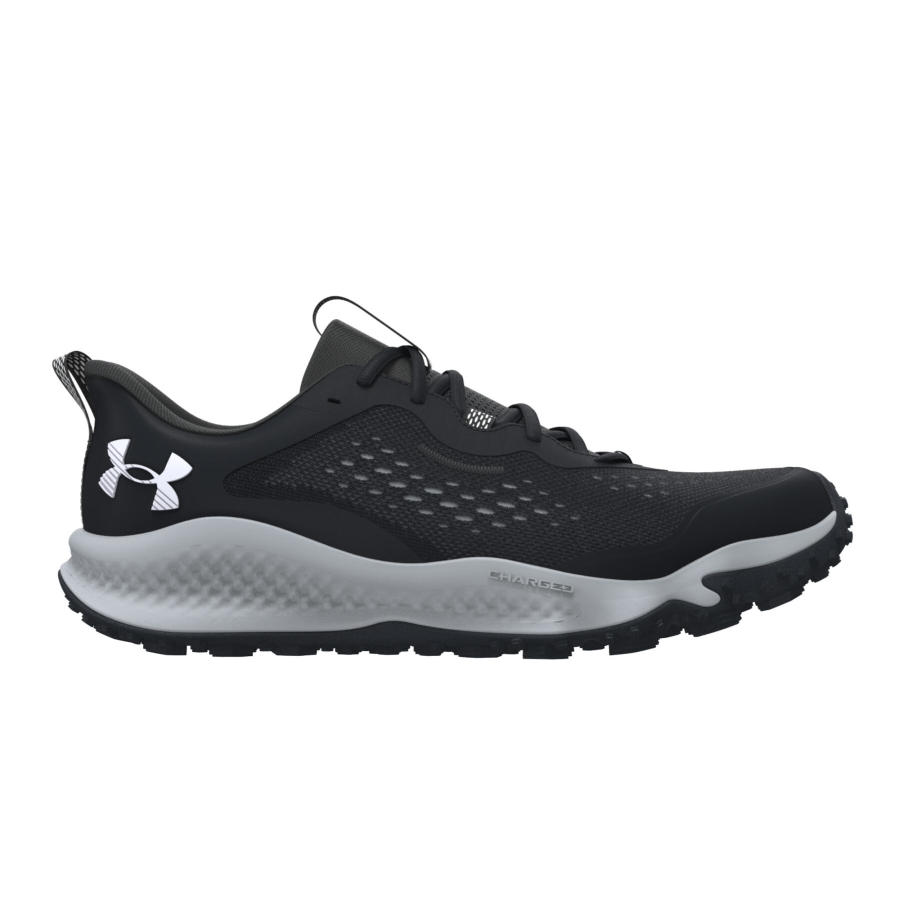 Trail running shoes Under Armour Charged Maven